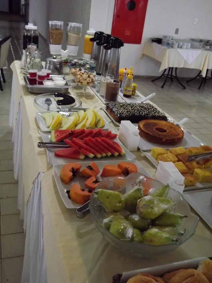 Center Patos Hotel Патус ди Минас Екстериор снимка