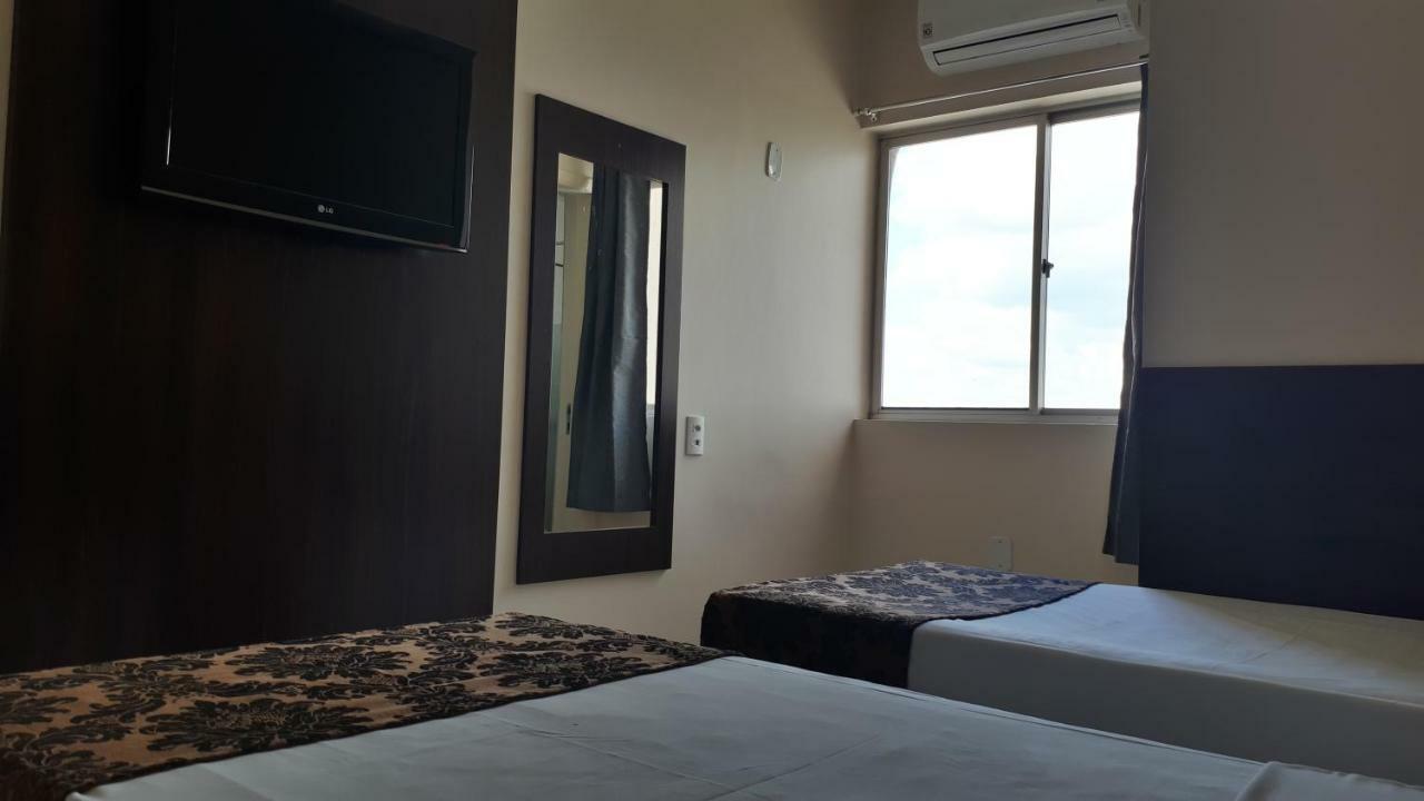 Center Patos Hotel Патус ди Минас Екстериор снимка