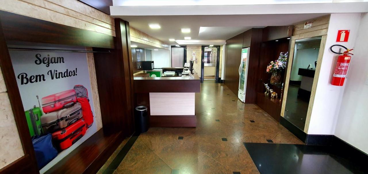 Center Patos Hotel Патус ди Минас Екстериор снимка